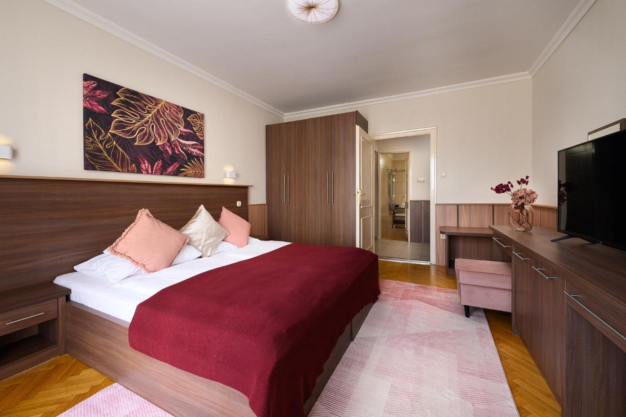 Szilfa Étterem Mariann Apartman Hajdúszoboszló Exterior foto